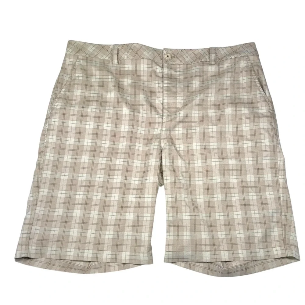 Under‎ Armour 40R Tan Plaid Golf Shorts Performance Flat Front Golfcore Preppy